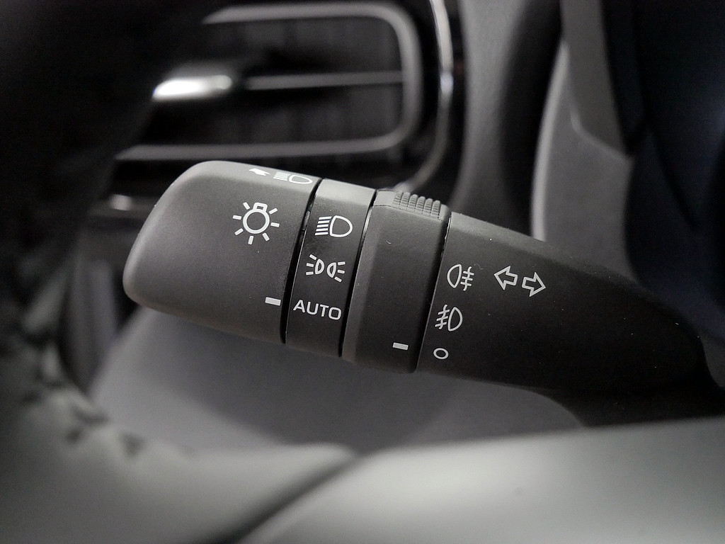 Fahrzeugansicht TOYOTA Yaris Cross 1.5 Hybrid Teamplayer - Bild 25