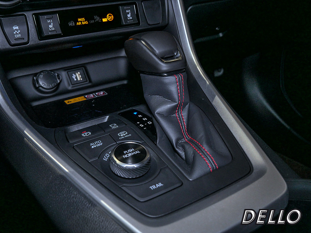 Fahrzeugansicht TOYOTA RAV4 2.5 Plug-in Hybrid 4x4 Teamplayer - Bild 21