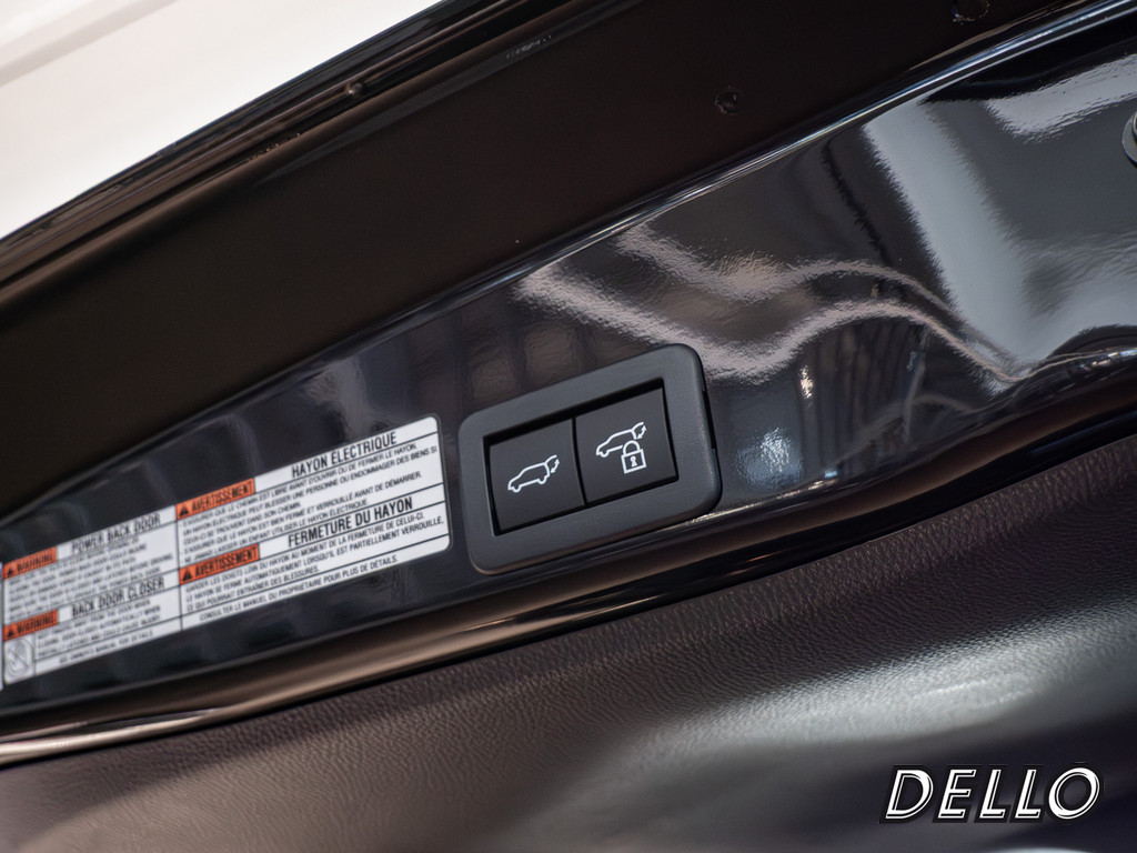 Fahrzeugansicht TOYOTA Yaris Cross 1.5 Hybrid FWD Style Plus - Bild 6