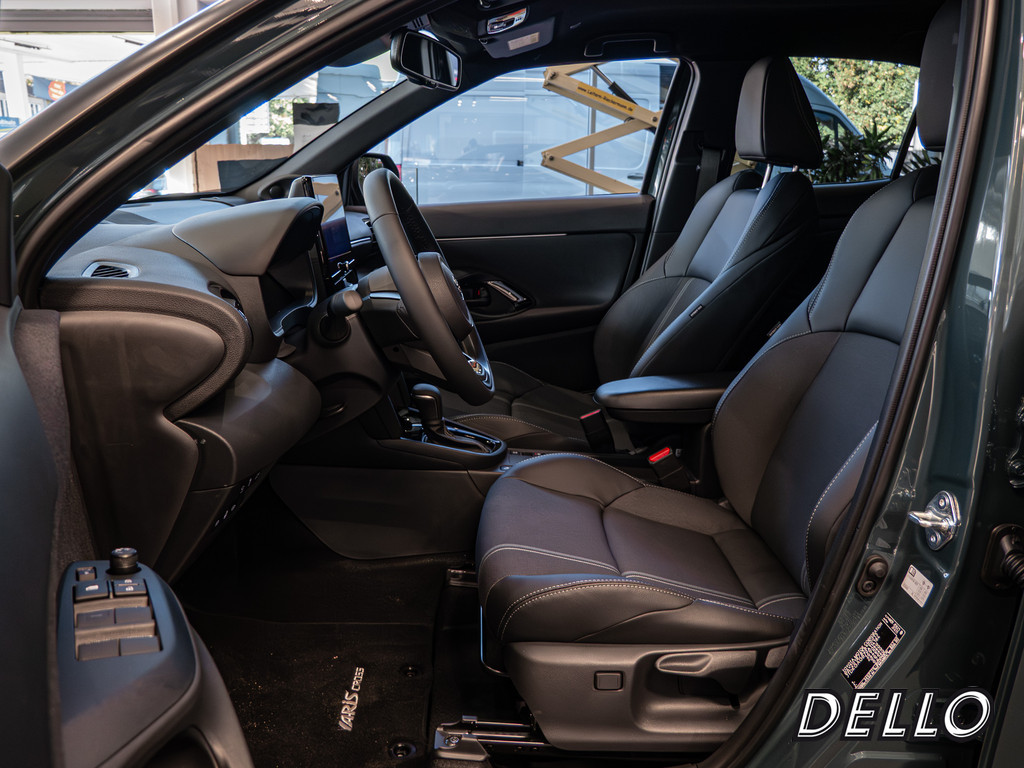 Fahrzeugansicht TOYOTA Yaris Cross 1.5 Hybrid FWD Style Plus - Bild 10