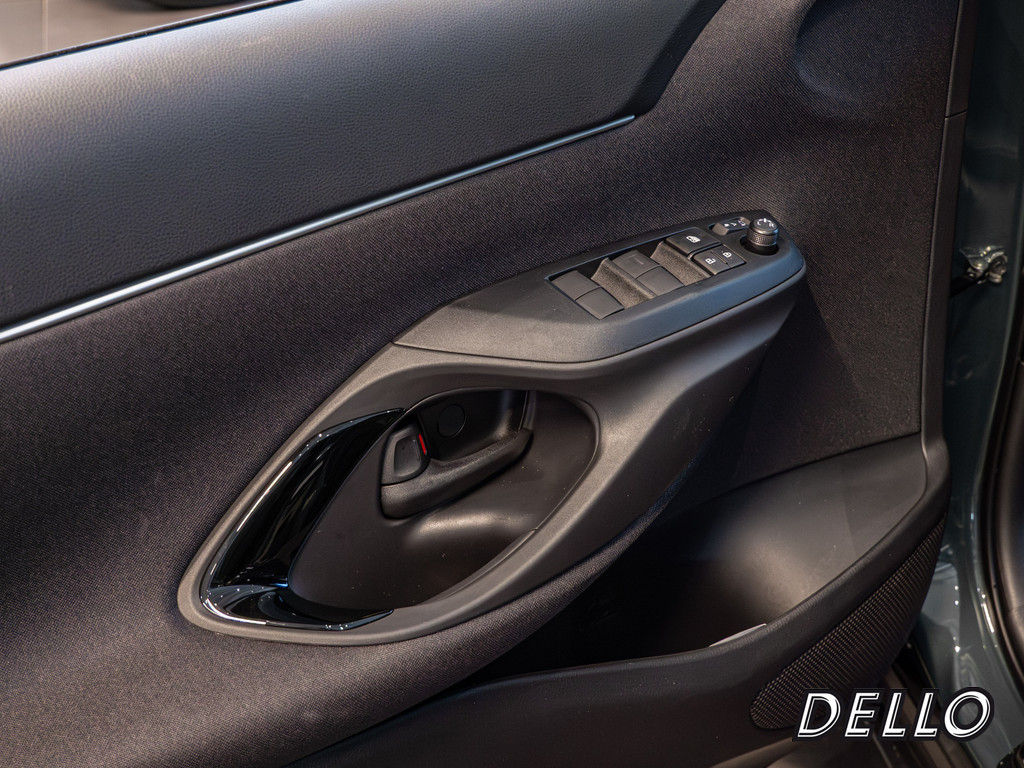 Fahrzeugansicht TOYOTA Yaris Cross 1.5 Hybrid FWD Style Plus - Bild 37