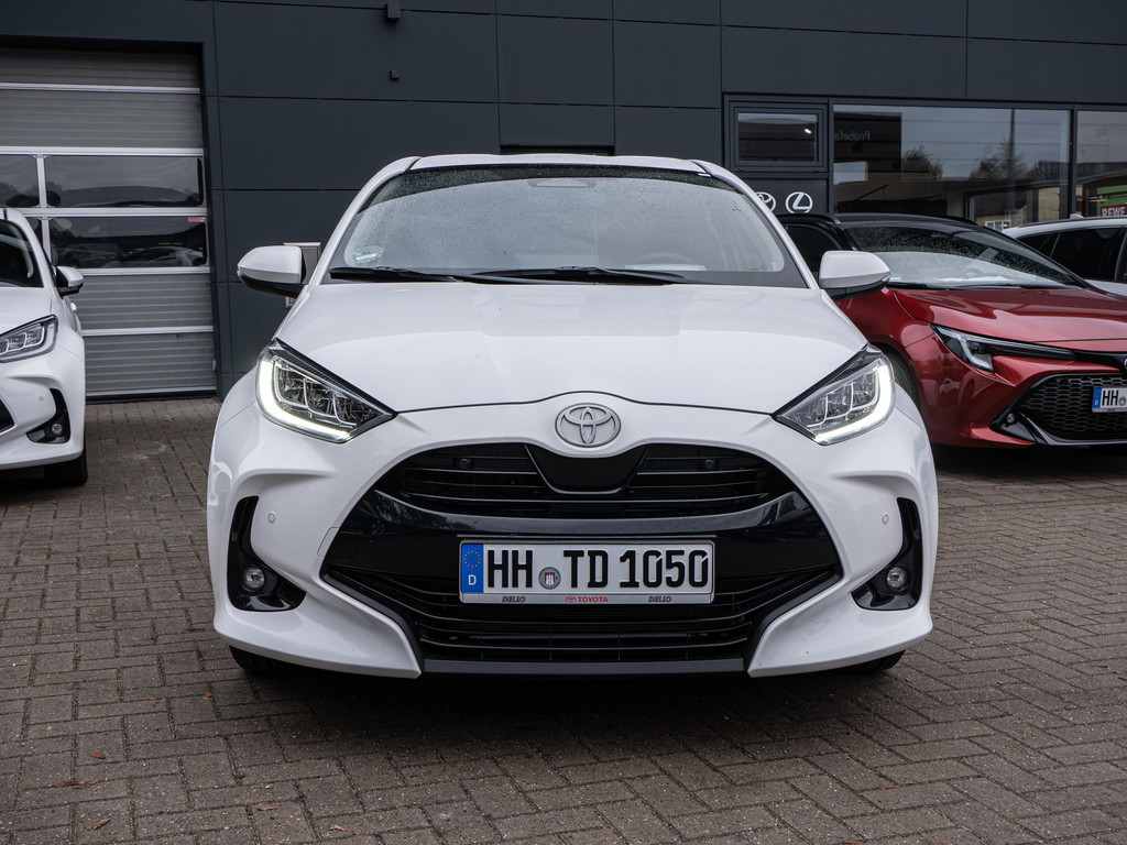 Fahrzeugansicht TOYOTA Yaris 1.5 Hybrid Teamplayer - Bild 12
