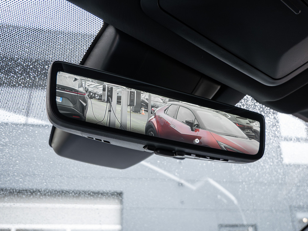 Fahrzeugansicht TOYOTA RAV4 2.5 Plug-in Hybrid 4x4 Teamplayer - Bild 26