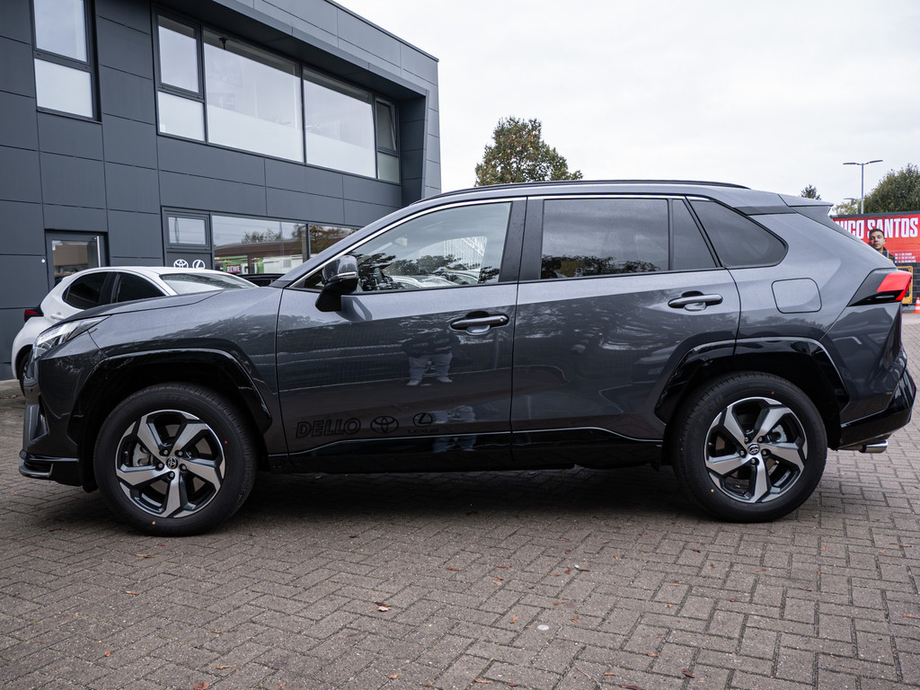 Fahrzeugansicht TOYOTA RAV4 2.5 Plug-in Hybrid 4x4 Teamplayer - Bild 44