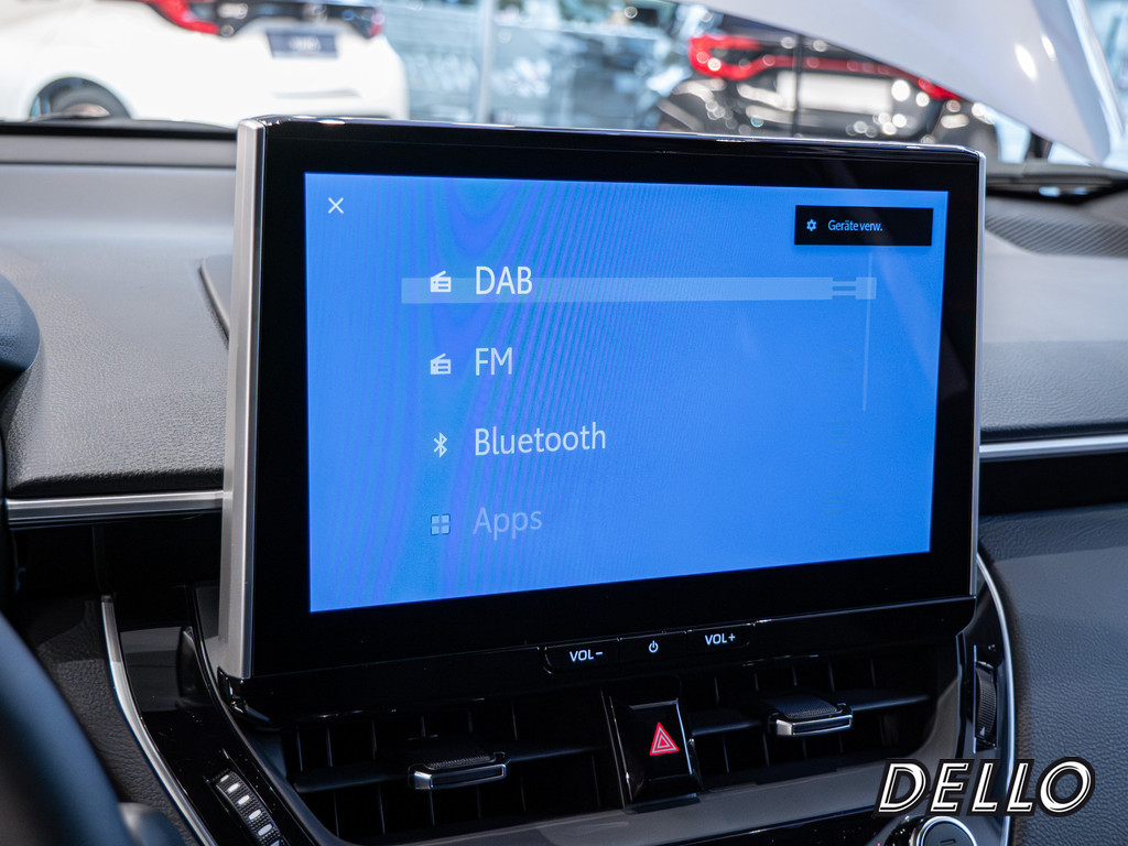 Fahrzeugansicht TOYOTA Corolla Cross 2.0 Hybrid Teamplayer - Bild 11