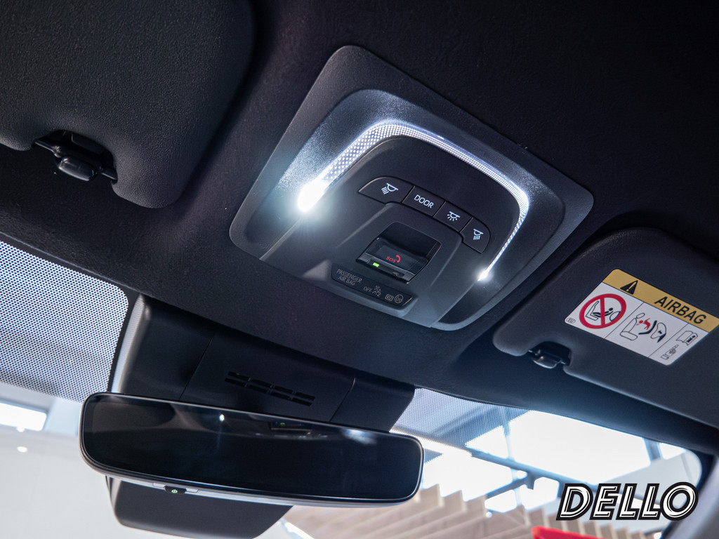 Fahrzeugansicht TOYOTA Corolla Cross 2.0 Hybrid Teamplayer - Bild 20