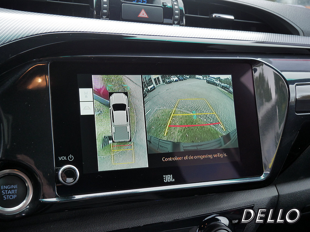 Fahrzeugansicht TOYOTA Hilux 2.8 D4-D Double Cab GR 4x4 - Bild 16