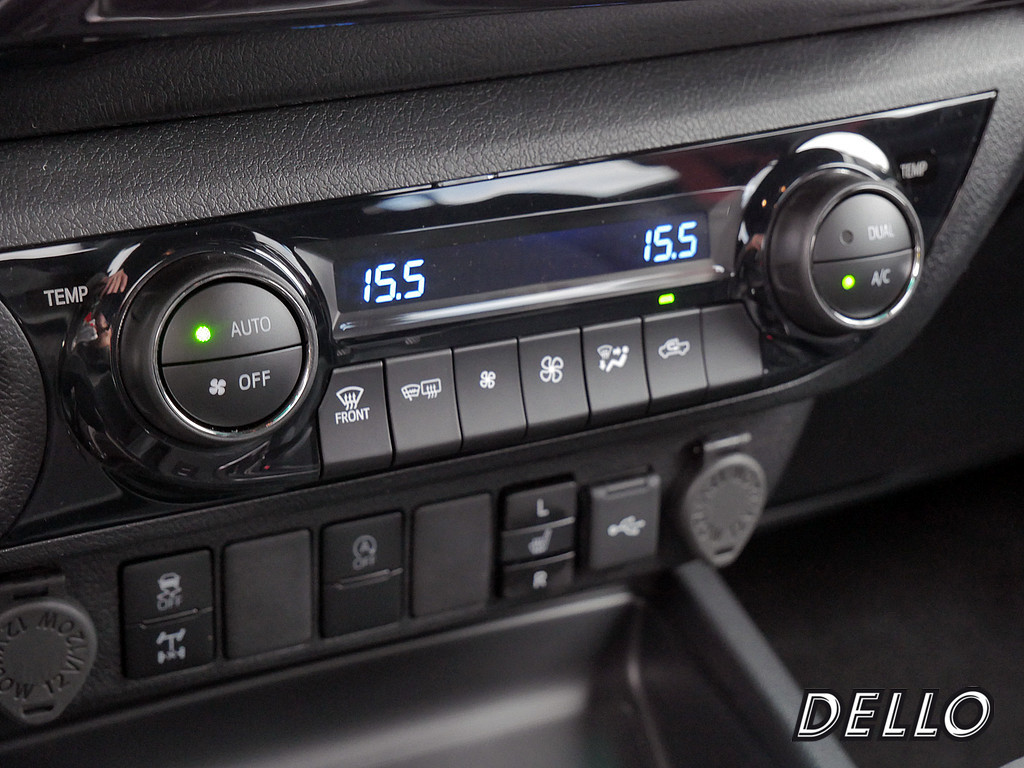 Fahrzeugansicht TOYOTA Hilux 2.8 D4-D Double Cab GR 4x4 - Bild 22