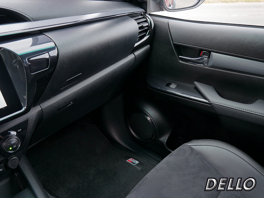 Fahrzeugansicht TOYOTA Hilux 2.8 D4-D Double Cab GR 4x4 - Bild 26