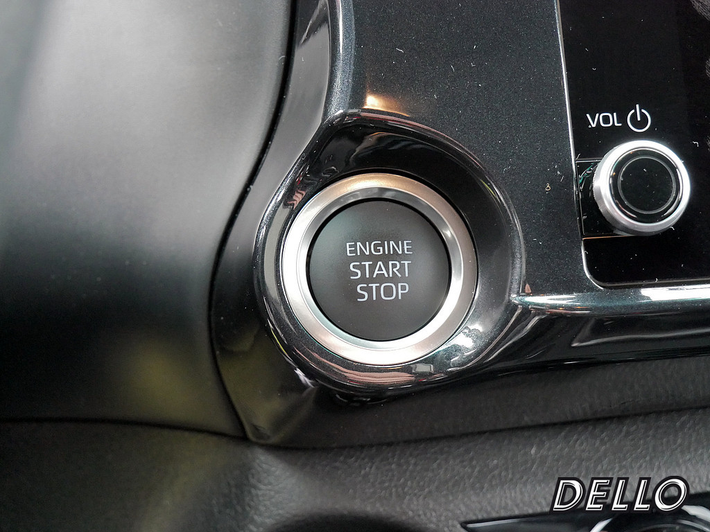 Fahrzeugansicht TOYOTA Hilux 2.8 D4-D Double Cab GR 4x4 - Bild 35