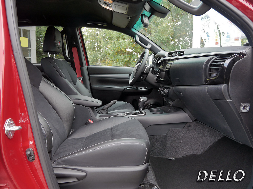 Fahrzeugansicht TOYOTA Hilux 2.8 D4-D Double Cab GR 4x4 - Bild 44
