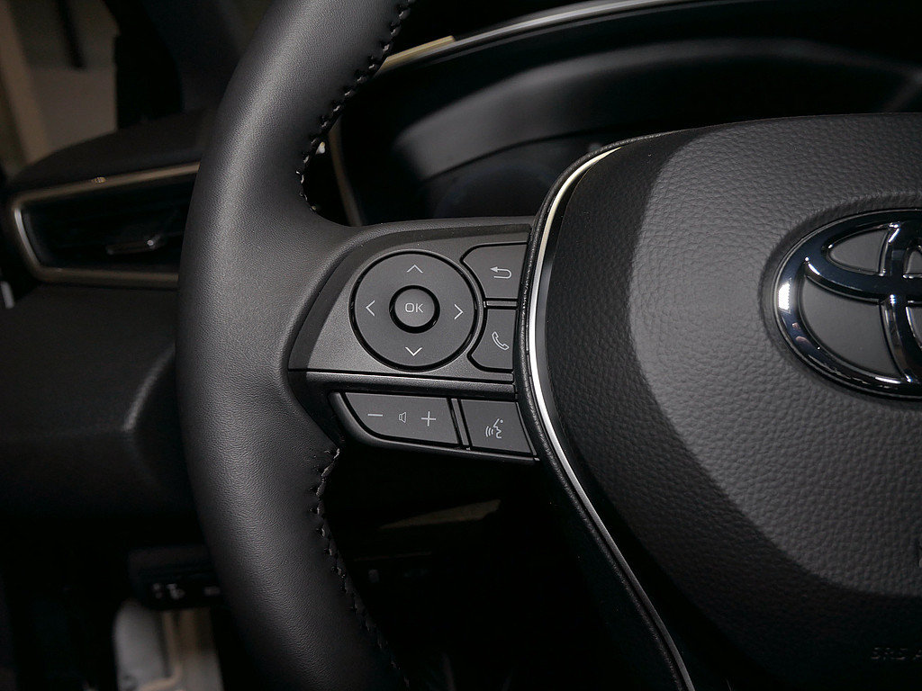 Fahrzeugansicht TOYOTA Corolla Touring Sports 1.8 Hybrid Teamplayer - Bild 20