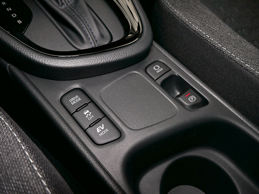 Fahrzeugansicht TOYOTA Yaris Cross 1.5 Hybrid FWD Teamplayer - Bild 18