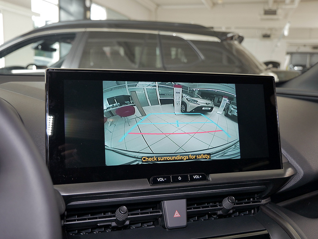 Fahrzeugansicht TOYOTA C-HR 2.0 Hybrid FWD Team Deutschland - Bild 10