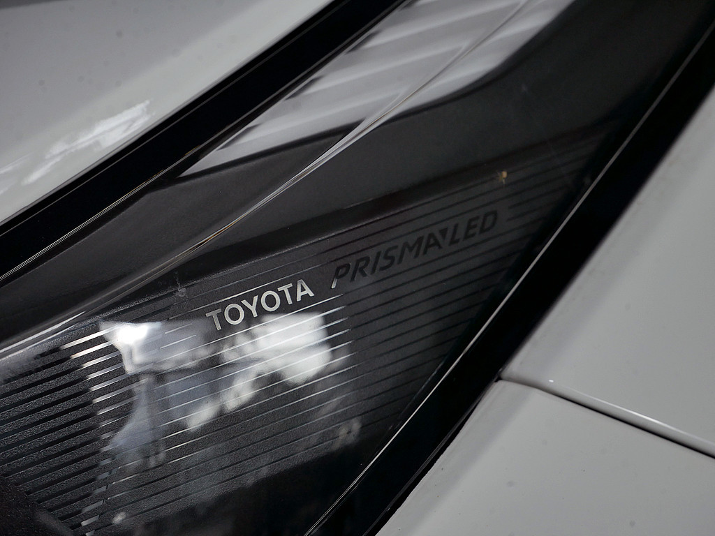 Fahrzeugansicht TOYOTA C-HR 2.0 Hybrid FWD Team Deutschland - Bild 27