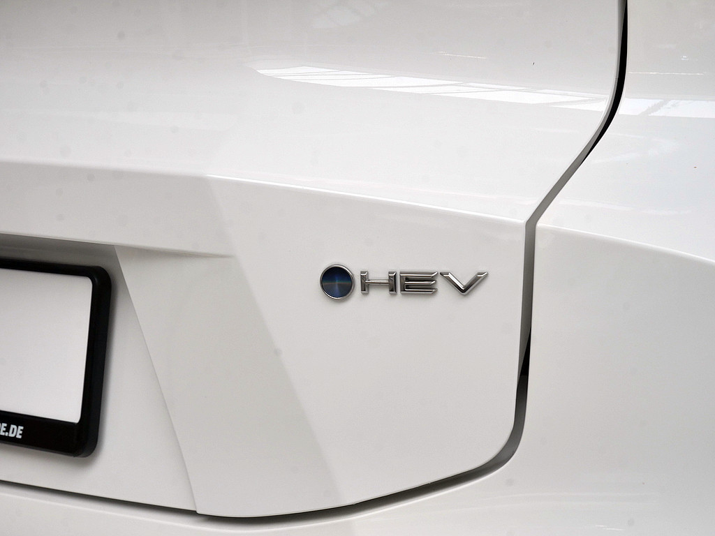 Fahrzeugansicht TOYOTA C-HR 2.0 Hybrid FWD Team Deutschland - Bild 32