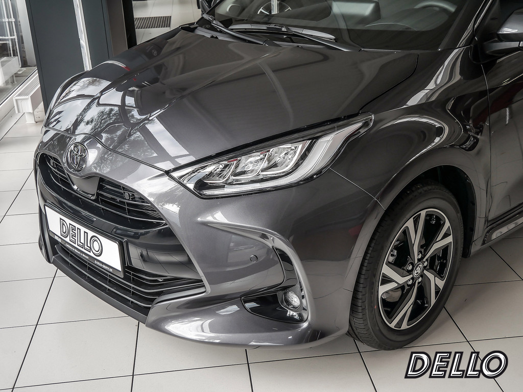 Fahrzeugansicht TOYOTA Yaris Hybrid 1.5 VVT-iE Teamplayer - Bild 27