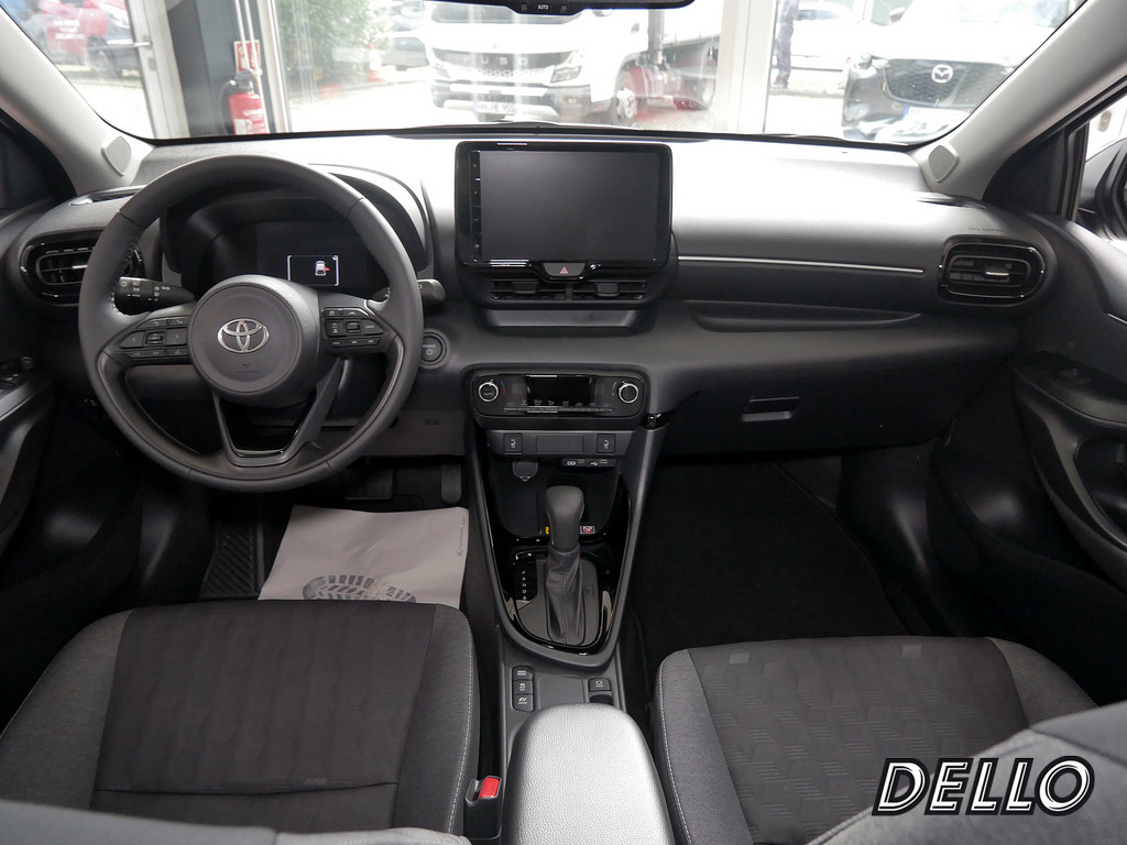 Fahrzeugansicht TOYOTA Yaris Hybrid 1.5 VVT-iE Teamplayer - Bild 37