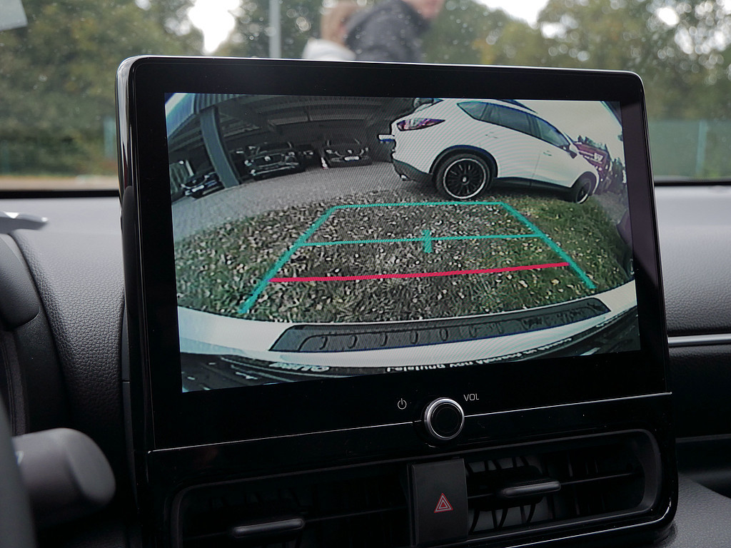 Fahrzeugansicht TOYOTA Yaris Hybrid 1.5 VVT-i Style Plus - Bild 7