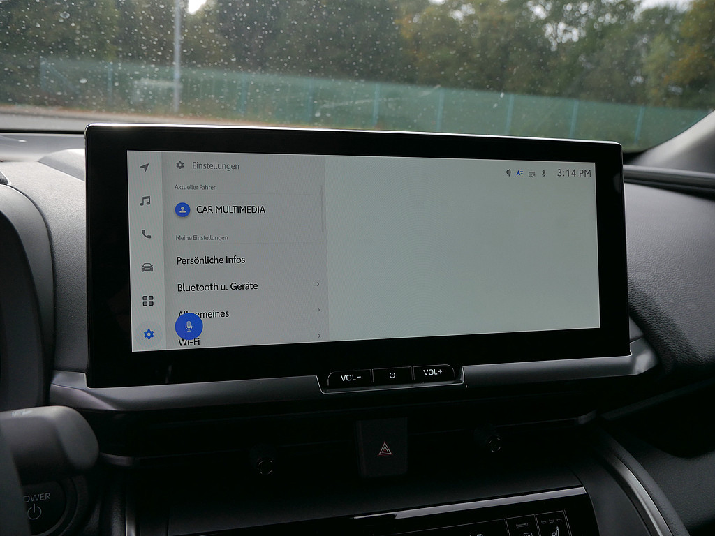Fahrzeugansicht TOYOTA C-HR 2.0 Plug-In Hybrid FWD Team D - Bild 14