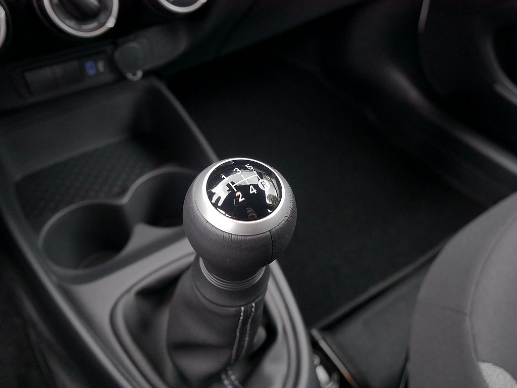 Fahrzeugansicht TOYOTA Aygo X 1.0 Play - Bild 14