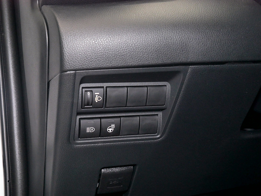 Fahrzeugansicht TOYOTA Yaris Hybrid 1.5 VVT-i Style Plus - Bild 30