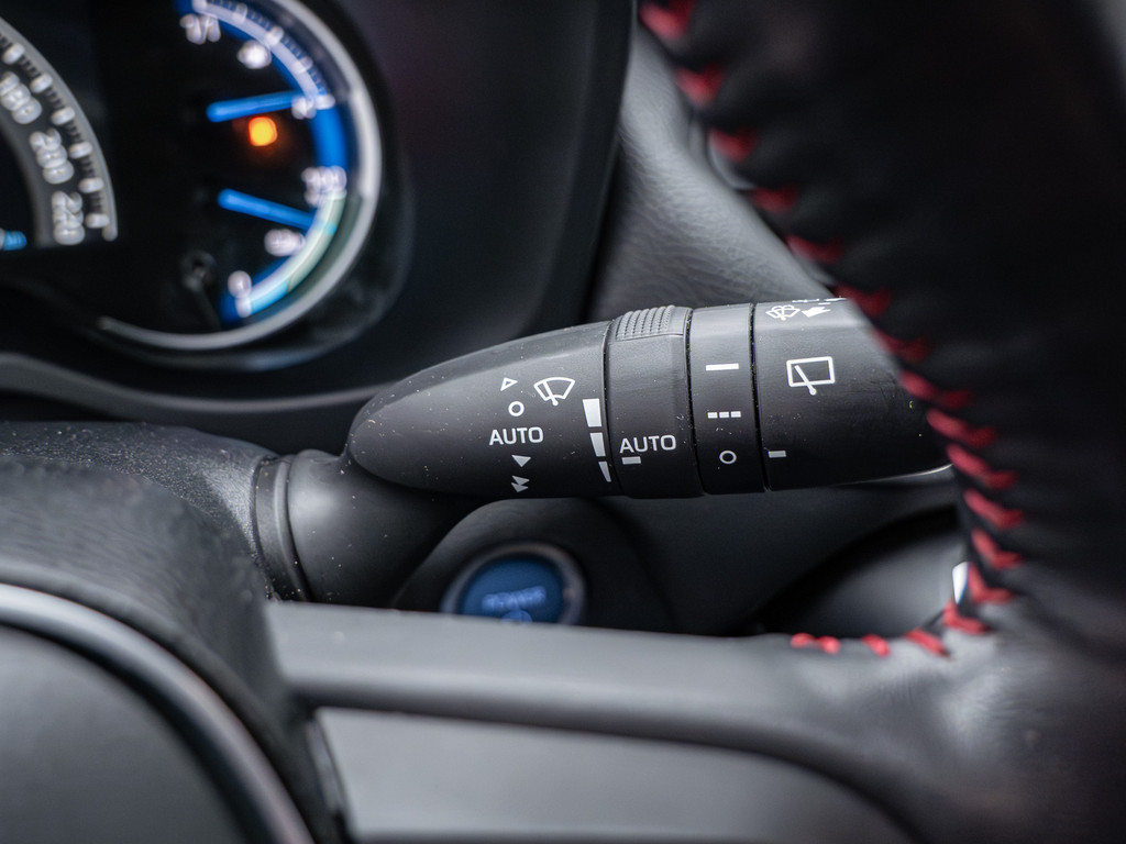 Fahrzeugansicht TOYOTA RAV4 2.5 Plug-in Hybrid 4x4 - Bild 29