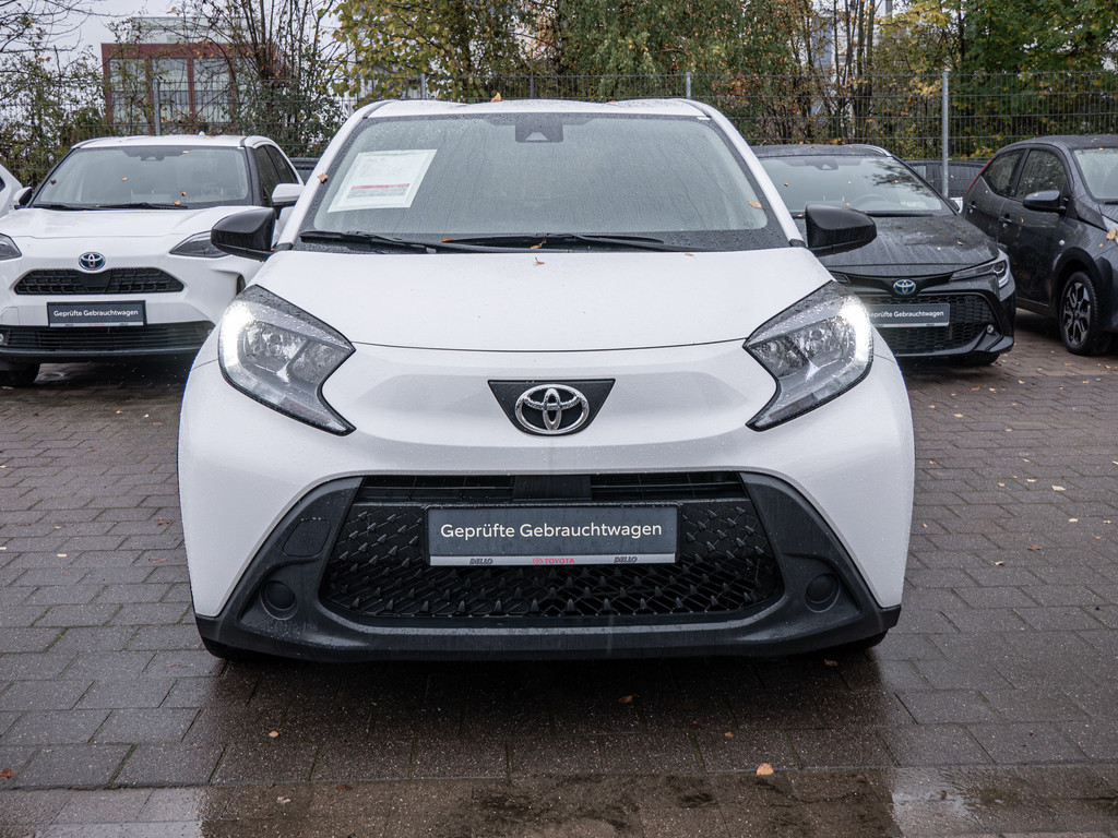Fahrzeugansicht TOYOTA Aygo X 1.0 - Bild 12