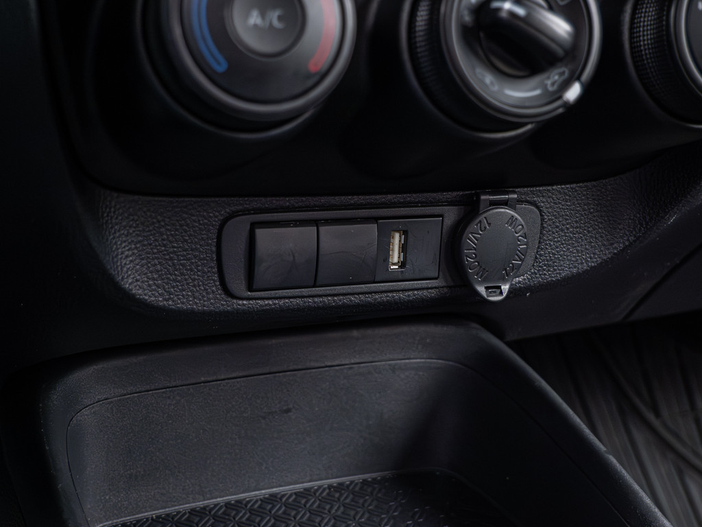 Fahrzeugansicht TOYOTA Aygo X 1.0 - Bild 13