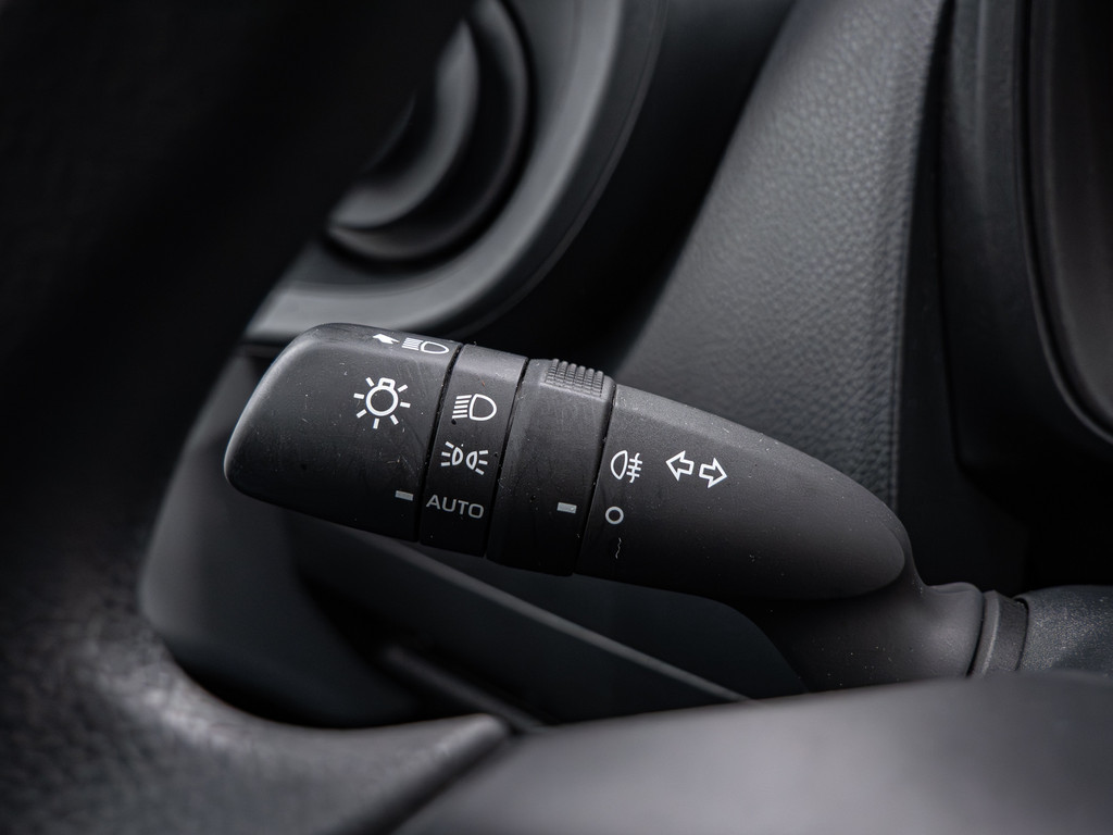 Fahrzeugansicht TOYOTA Aygo X 1.0 - Bild 18