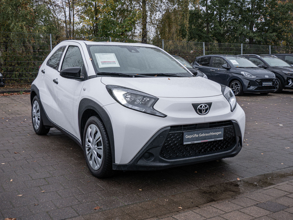 Fahrzeugansicht TOYOTA Aygo X 1.0 - Bild 23