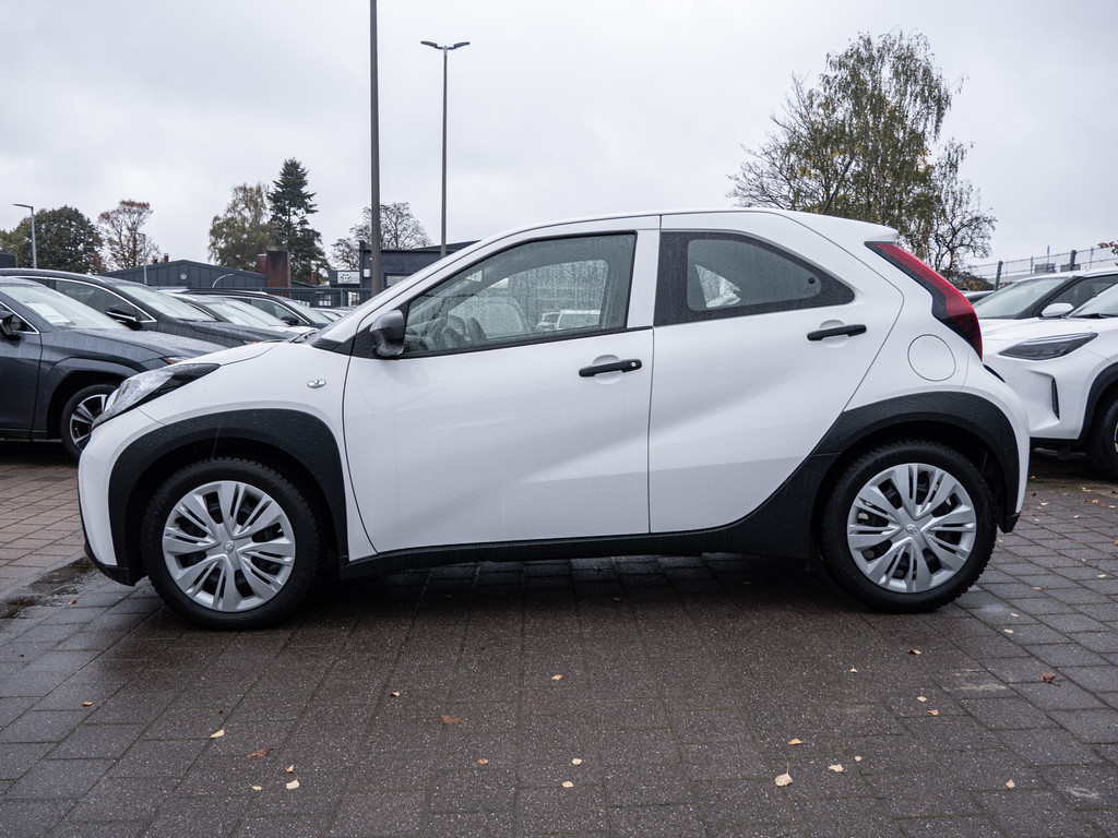 Fahrzeugansicht TOYOTA Aygo X 1.0 - Bild 35