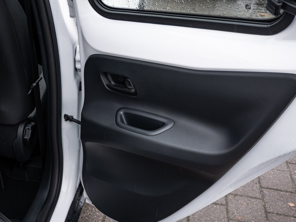 Fahrzeugansicht TOYOTA Aygo X 1.0 Play - Bild 5