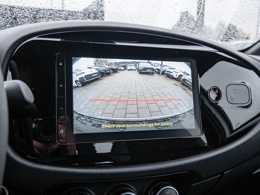 Fahrzeugansicht TOYOTA Aygo X 1.0 Play - Bild 10