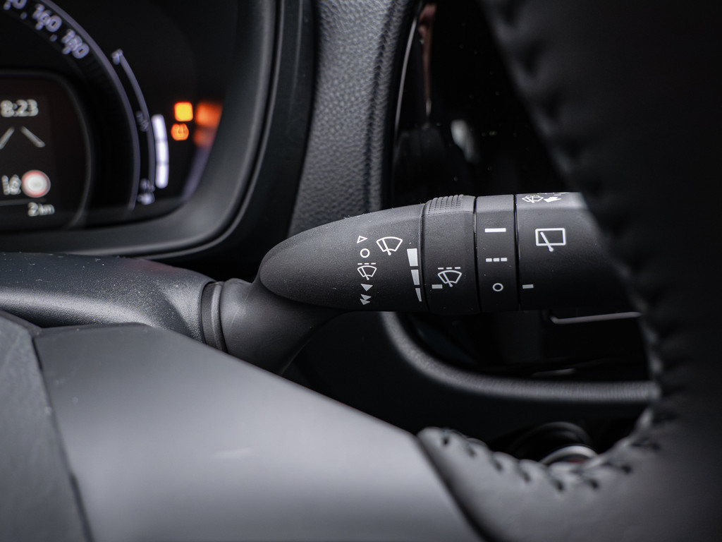 Fahrzeugansicht TOYOTA Aygo X 1.0 Play - Bild 20