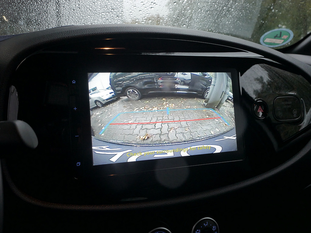 Fahrzeugansicht TOYOTA Aygo X 1.0 Play - Bild 6