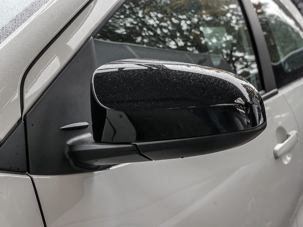 Fahrzeugansicht TOYOTA Aygo X 1.0 Play - Bild 25