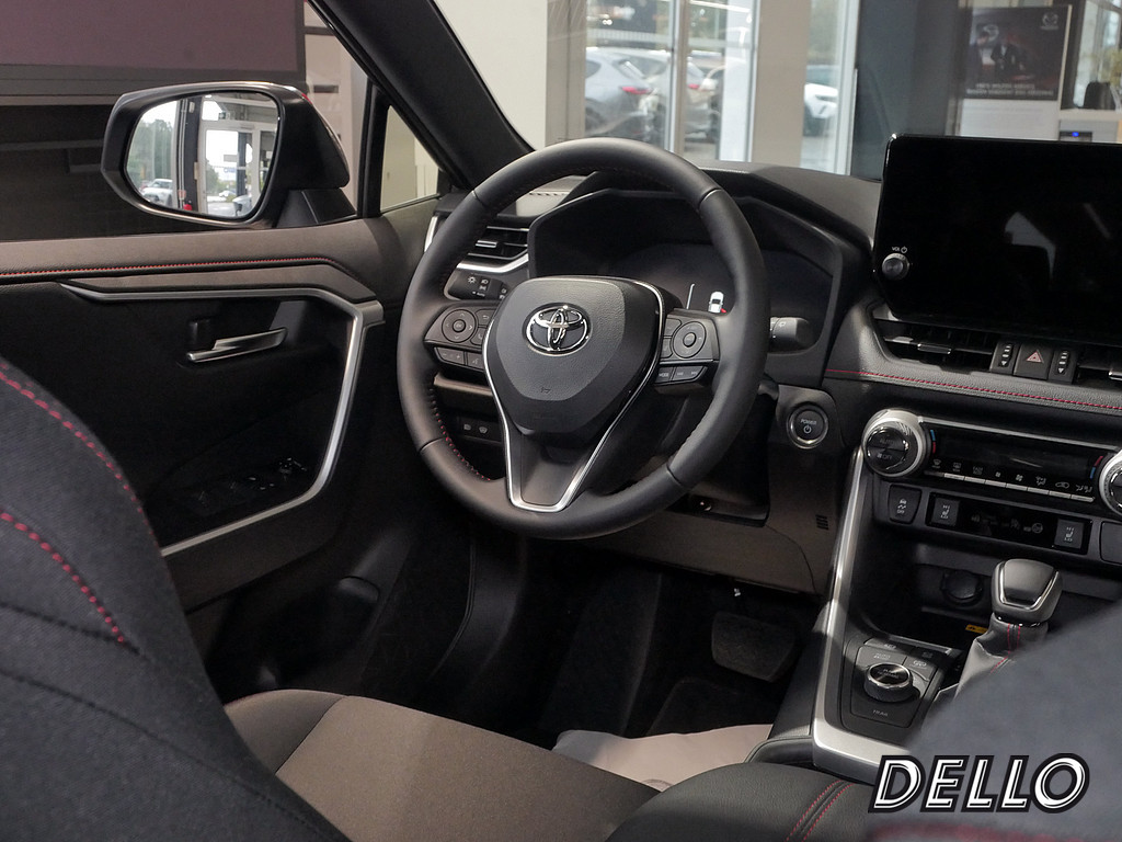 Fahrzeugansicht TOYOTA RAV4 2.5 Plug-in Hybrid 4x4 Teamplayer - Bild 4