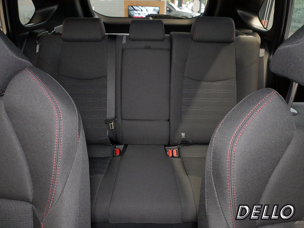 Fahrzeugansicht TOYOTA RAV4 2.5 Plug-in Hybrid 4x4 Teamplayer - Bild 33