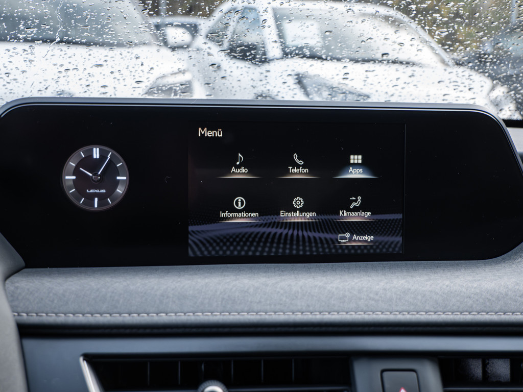 Fahrzeugansicht LEXUS UX 250 h Style+ - Bild 13