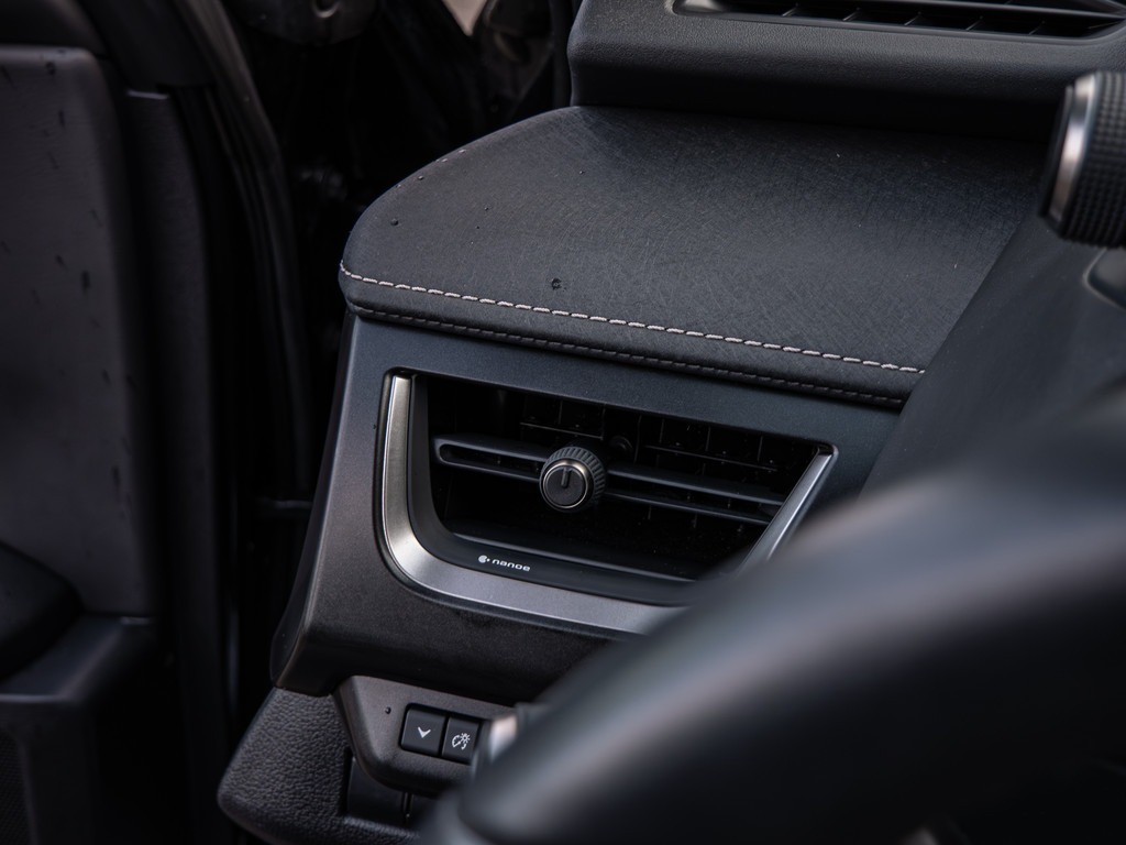 Fahrzeugansicht LEXUS UX 250 h Style+ - Bild 31