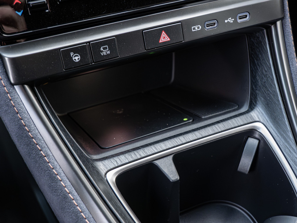 Fahrzeugansicht LEXUS LBX Cool - Bild 20