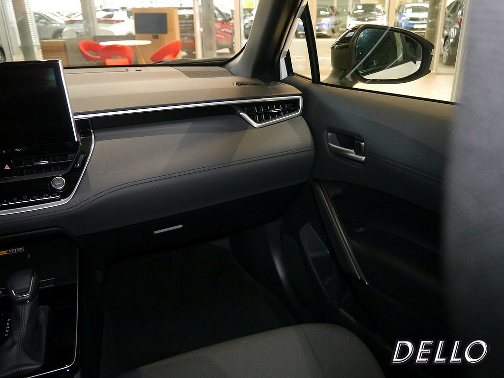 Fahrzeugansicht TOYOTA Corolla Cross 2.0 Hybrid - Bild 3