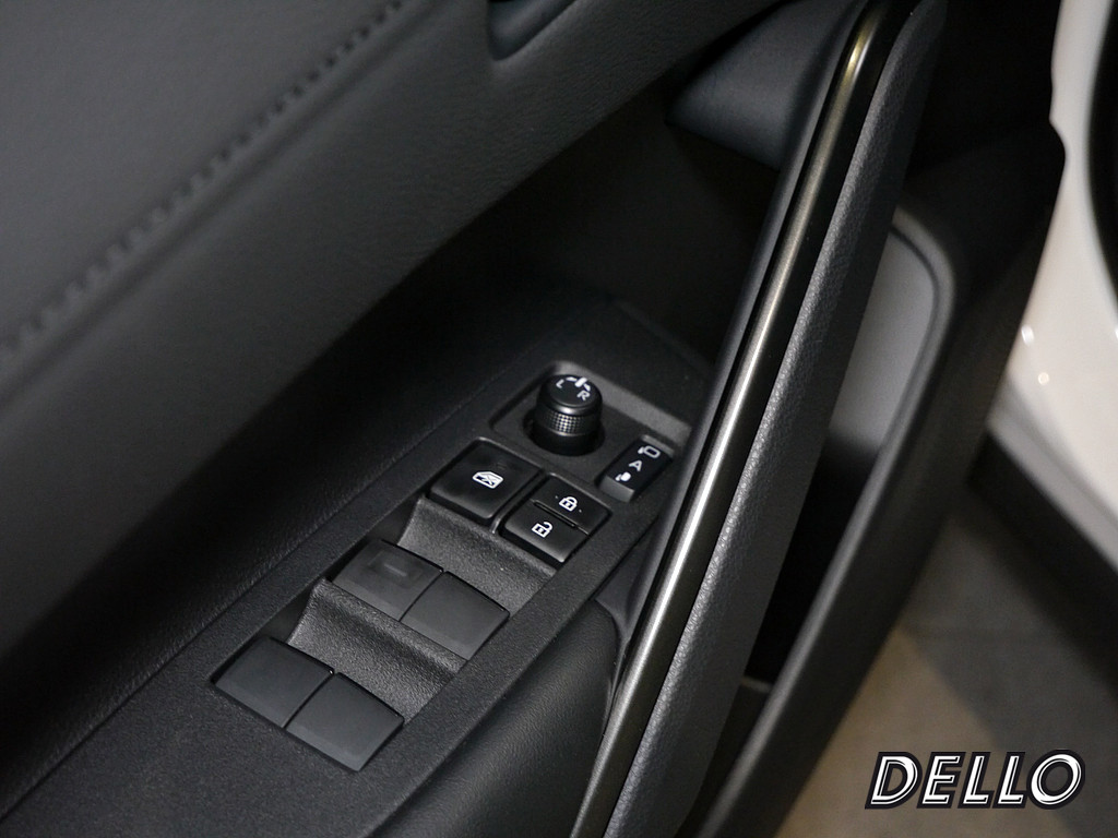 Fahrzeugansicht TOYOTA Corolla Cross 2.0 Hybrid - Bild 8