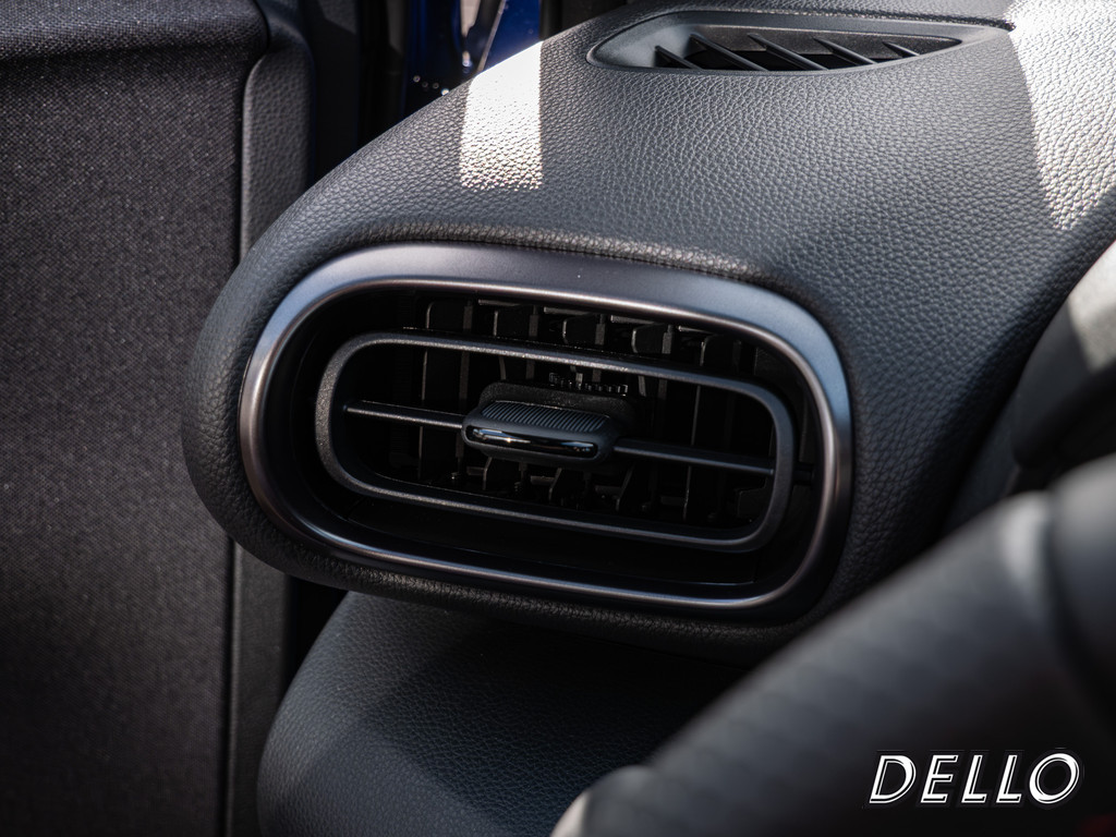 Fahrzeugansicht TOYOTA Yaris 1.5 Hybrid GR Sport - Bild 27