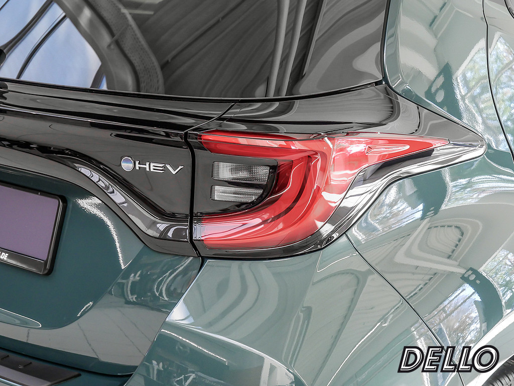 Fahrzeugansicht TOYOTA Yaris Hybrid 1.5 VVT-i Style Plus - Bild 35