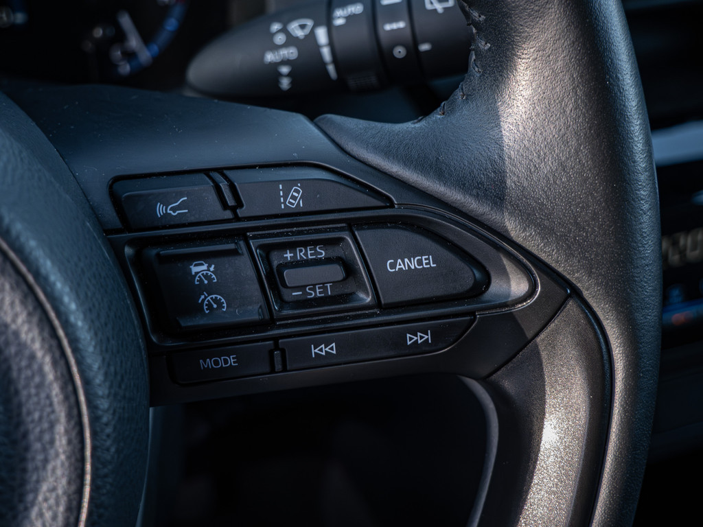 Fahrzeugansicht TOYOTA Yaris Cross Hybrid Team D - Bild 29