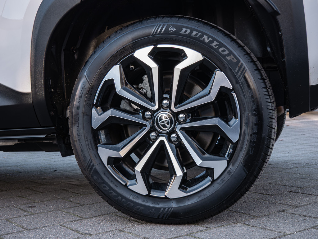 Fahrzeugansicht TOYOTA Yaris Cross Hybrid Team D - Bild 42