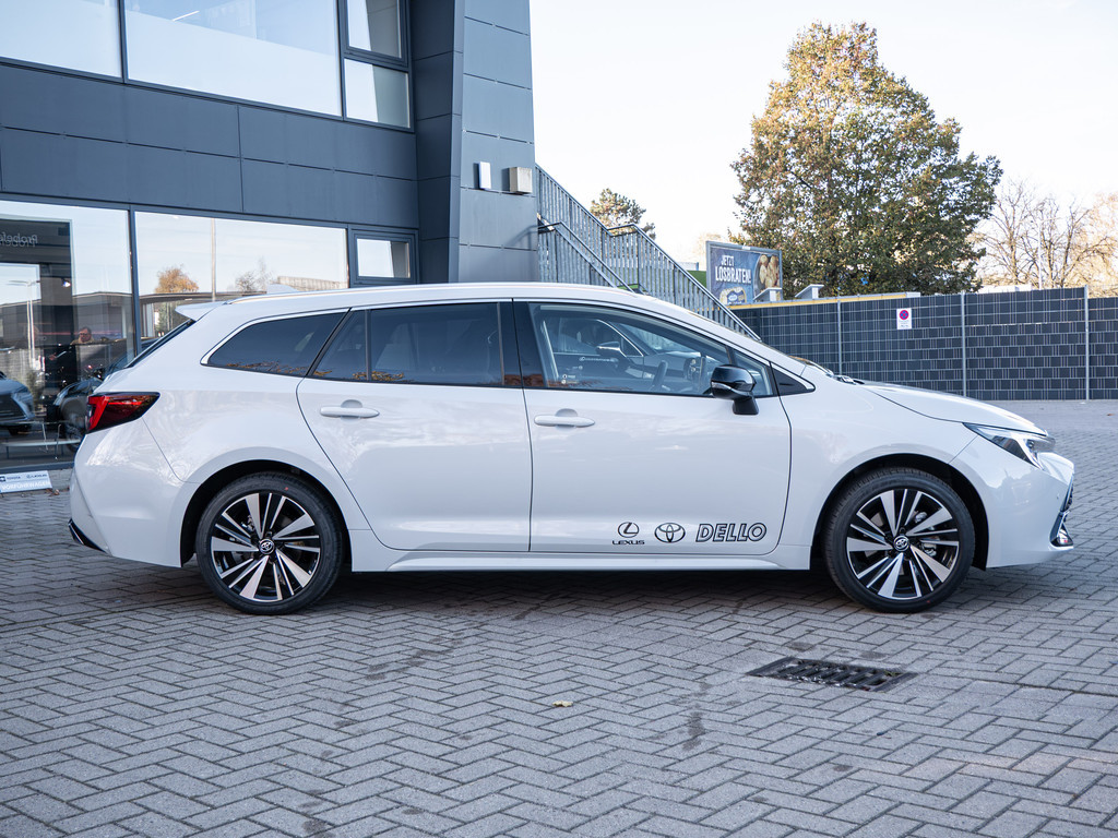 Fahrzeugansicht TOYOTA Corolla Touring Sports 2.0 Hybrid Teamplayer - Bild 34