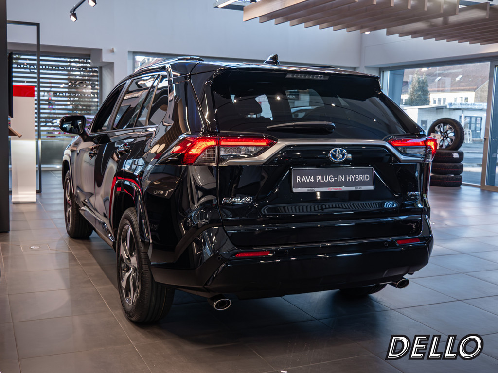 Fahrzeugansicht TOYOTA RAV4 2.5 Plug-in Hybrid 4x4 Teamplayer - Bild 43